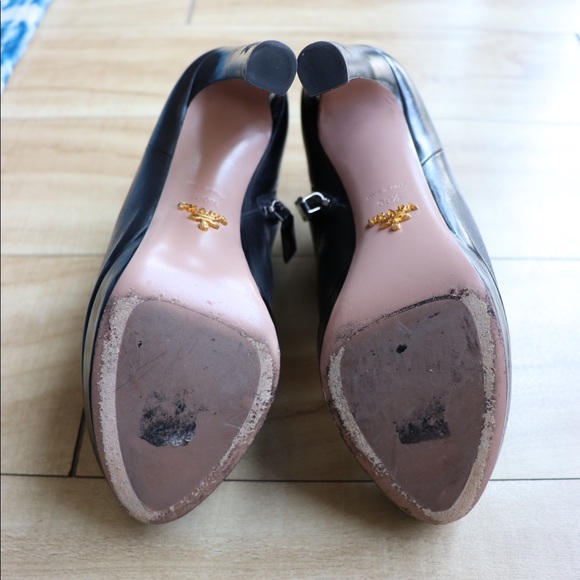 PRADA Leather Booties - Picture 5 of 5